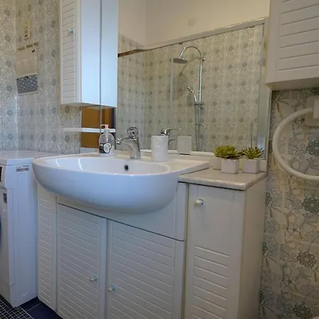 Apartment La Casa Sulla Baia Lerici